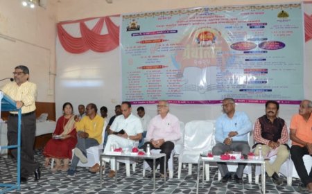 दोन दिवसीय ग्रंथोत्सवाचा समारोप, नवमाध्यमांसह वाचन संस्कार रुजवावा - प्रवीण बर्दापूरकर