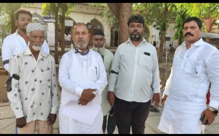 सोलापूरकरांनी केले काळी फित बांधून आंदोलन...!