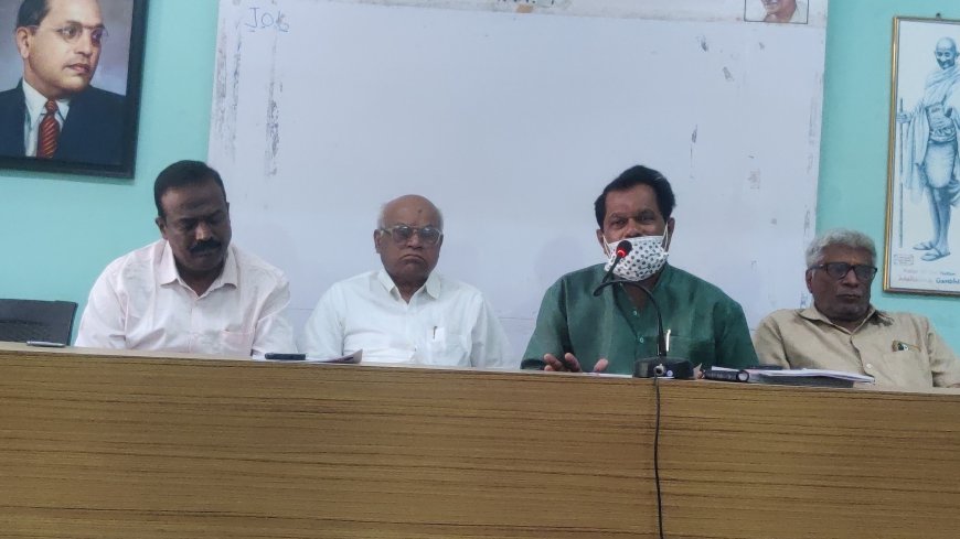 "चीत मै जिता पट तु हारा"चा खेळ कंत्राटदार व अधिकारी खेळत आहे - अभ्यासक राजेंद्र दाते पाटील