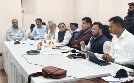 आमखास मैदानावर फुटबाॅल स्टेडियम व तीन कार्यालय बांधण्यासाठी दिली अधिकृत एनओसी