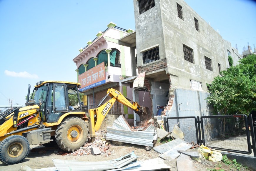 मुकुंदवाडी ते चिकलठाणा पर्यंत 229 अतिक्रमण निष्कासित...