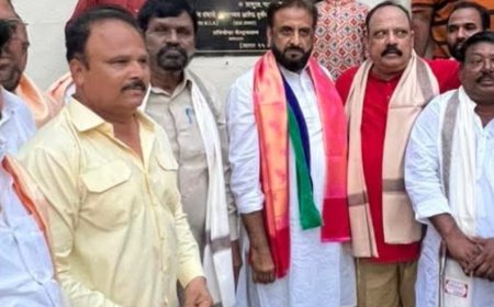 इम्तियाज जलिल यांच्या व्यासपिठावर दलित नेत्यांची उपस्थिती...