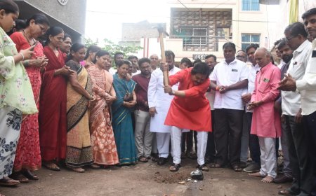 प्रदीप जैस्वाल यांनी गोकुळनगरमध्ये रस्त्याच्या कामाचे केले भुमापुजन