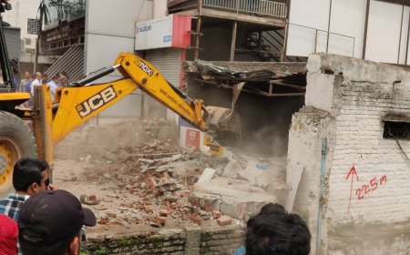 मोंढानाका ते एपिआय काॅर्नर दरम्यान 180 बांधकामे निष्कासित, सोमवारी पुन्हा कार्यवाई...