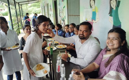 मनपाच्या वतीने छावणी परिषदेच्या शाळेत शालेय पोषण आहार सुरु...