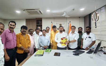 पुतळ्याची जागा रस्ता रुंदीकरणासाठी उपलब्ध करुण देण्यास बंजारा समाजाची सहमती...