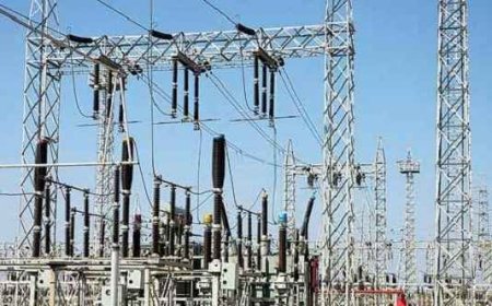 महाराष्ट्रातील जनतेसाठी खुशखबर, शंभर युनिटपर्यंत वीज वापरणा-यांना 26 टक्के वीजदर कपात...