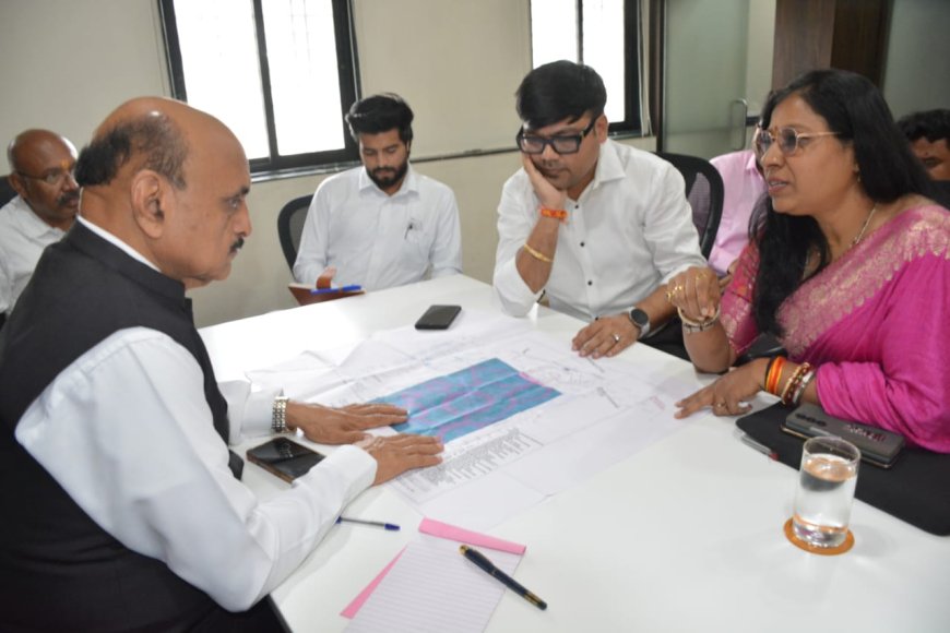 प्रस्तावित ग्लो गार्डन प्रकल्प जलदगतीने पूर्ण करा - डाॅ.भागवत कराड