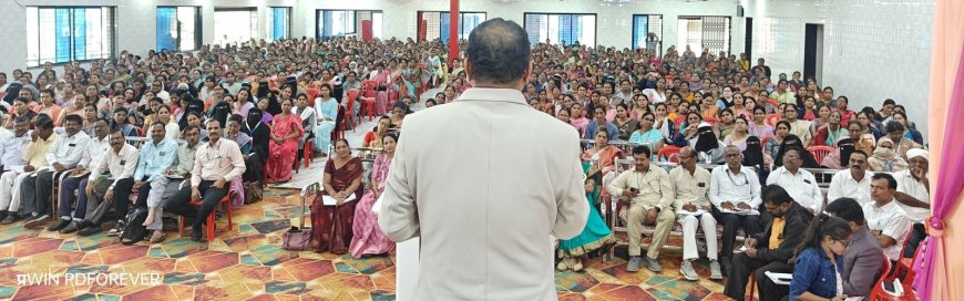 दहा लाख विद्यार्थ्यांच्या आयुष्याची दोरी तुमच्या हाती - जिल्हाधिकारी दिलीप स्वामी