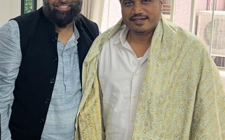 एड जुबैर मोतीवाला सक्रीय, घेतली आमदार रोहित पवारांची भेट...