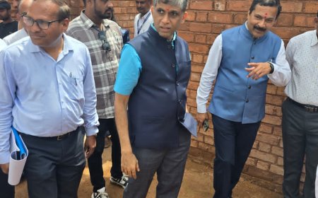 घृष्णेश्वर मंदिर विकास आराखड्यातील कामांना गती द्या - बी.वेणूगोपाल रेड्डी