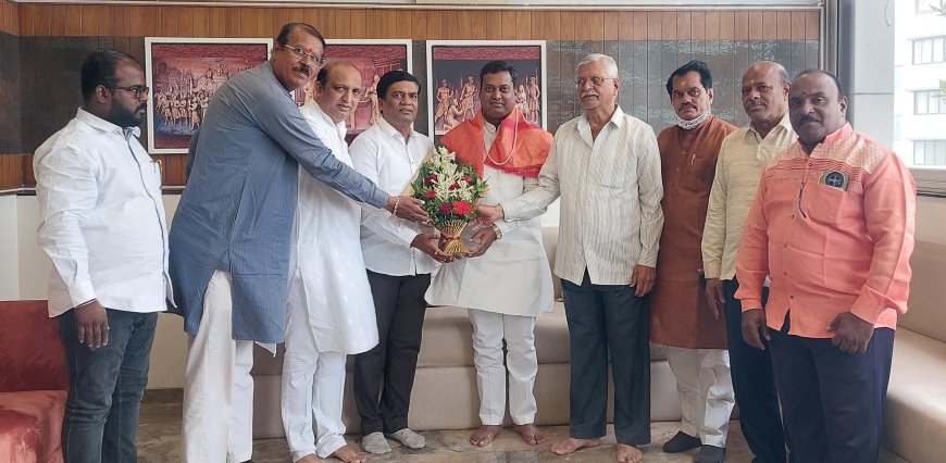 श्री गणेश महासंघ उत्सव समितीच्या अध्यक्षपदी अनिकेत निल्लावार यांची निवड...