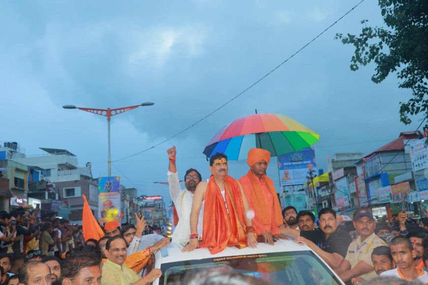 संजय केनेकर यांच्या कावड यात्रेला जनसागर लोटला...