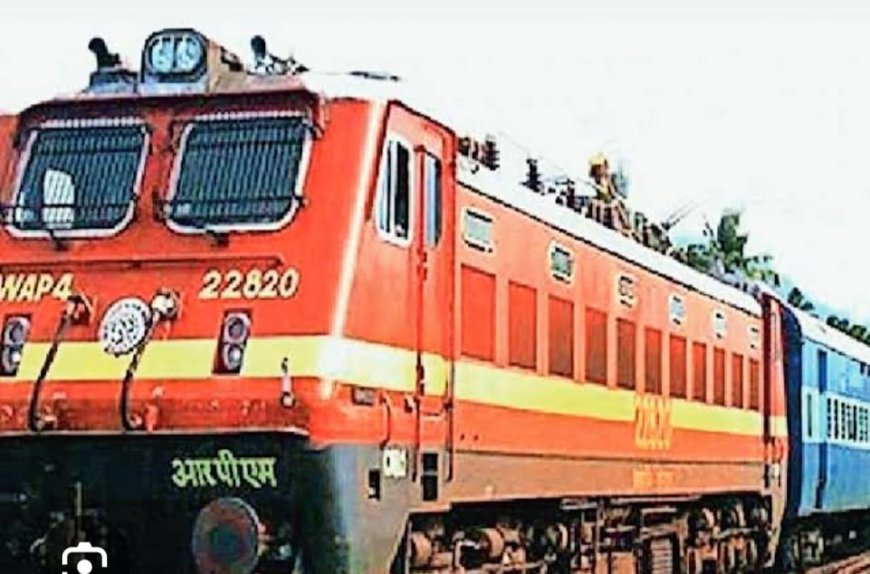 मुसळधार पावसामुळे रेल्वेच्या फे-या रद्द...