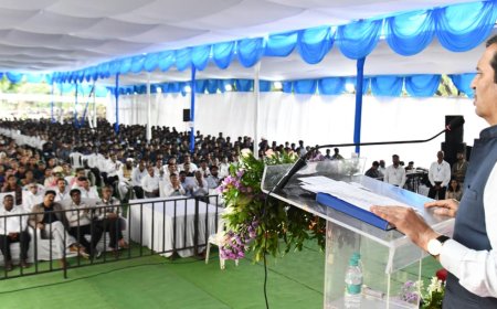 युवक युवतींचे भवितव्य घडविण्यासाठी कटिबद्ध - कौशल्य व रोजगार मंत्री मंगलप्रभात लोढा