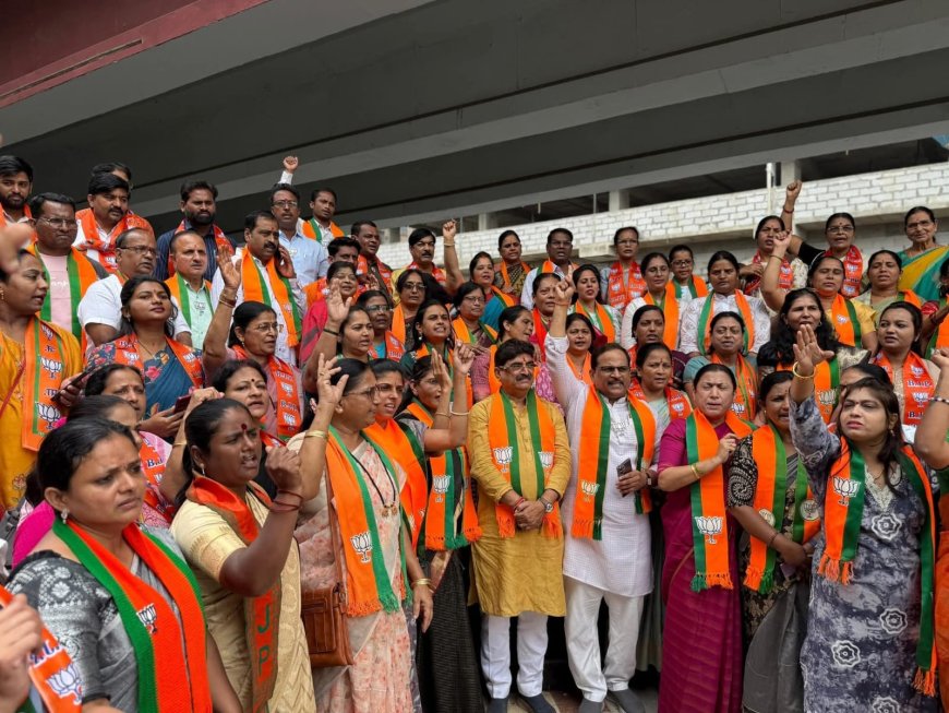 भाजपा महीला मोर्चाने केले क्रांतीचौकात तीव्र निषेध आंदोलन...