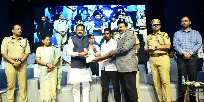जिल्ह्यातील 303 जणांना नियुक्तीपत्र, सरकारी नोकरी म्हणजे जनतेच्या सेवेची संधी - पालकमंत्री संजय शिरसाट