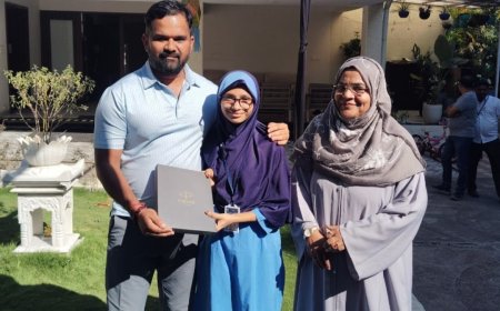 मनपा आयुक्तांची विद्यार्थीनीने घेतली मुलाखत...