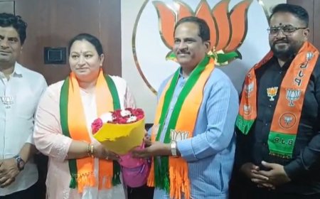 शहरात शिंदे सेनेला भाजपाचा दे धक्का, शिल्पारानी वाडकर यांचा भाजपात प्रवेश...