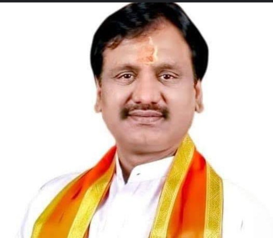 अंबादास दानवेंनी घेतली आत्महत्या केलेल्या महीला डॉक्टरच्या कुटुंबाची भेट...