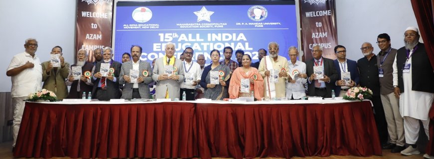 कोरोना महामारीत मुस्लिम युवकांनी केलेल्या मानवतावादी कामाची पुस्तकात ह्रदयस्पर्शी कहाणी...