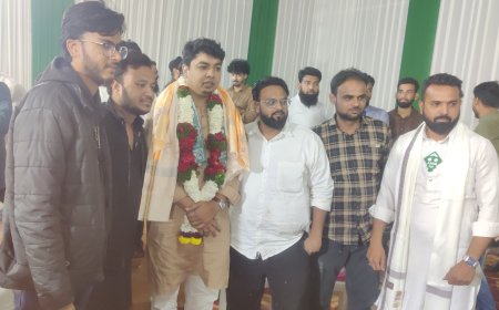 ओसामाची युवकांमध्ये वाढली क्रेझ...!