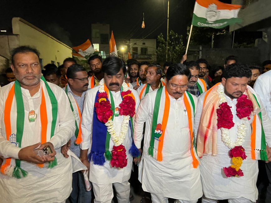 बेगमपुरा येथे काँग्रेसच्या प्रचारार्थ खासदार डॉ. कल्याण काळे यांची पदयात्रा