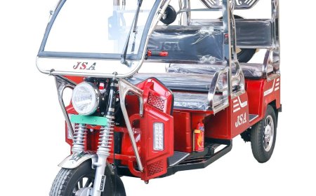 ई-रिक्षा नोंदणीसाठी चारित्र्य पडताळणी, चालक परवाना व बॅज अनिवार्य...