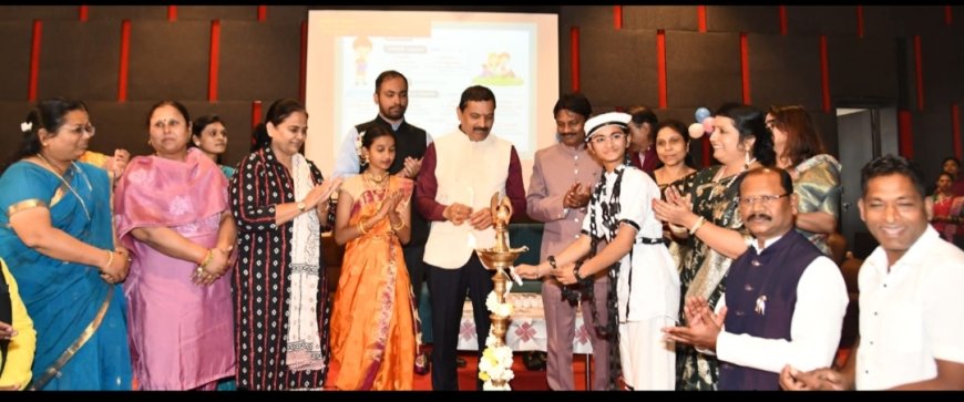 बालसाहित्याकडे द्या विशेष लक्ष, जिल्हाधिकारी यांची साहित्यिकांना साद...