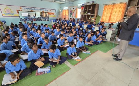 प्रियदर्शनी विद्यालयात इंग्लिश स्पिकींग कोर्सला सुरुवात...