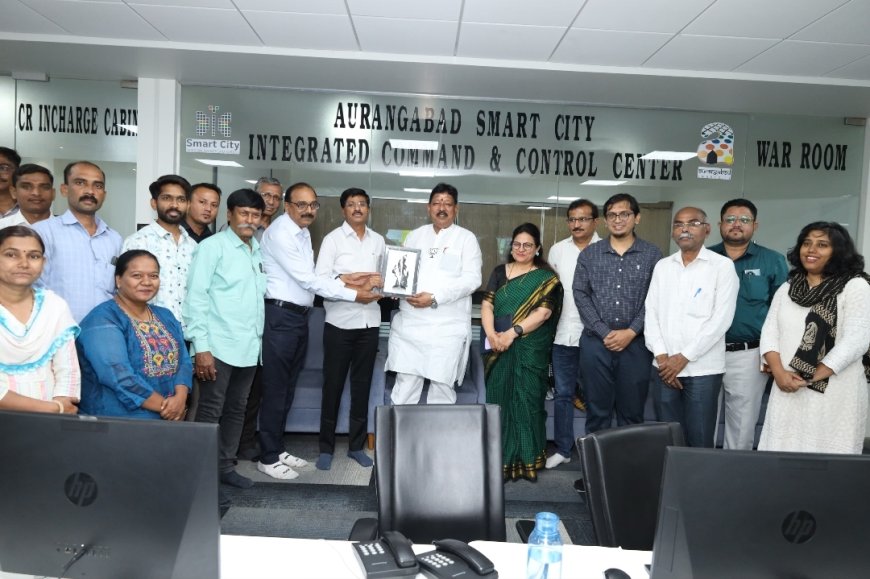 अनिल मकरिये यांची स्मार्ट सिटीला भेट, शहर विकासासाठी दिल्या सूचना...