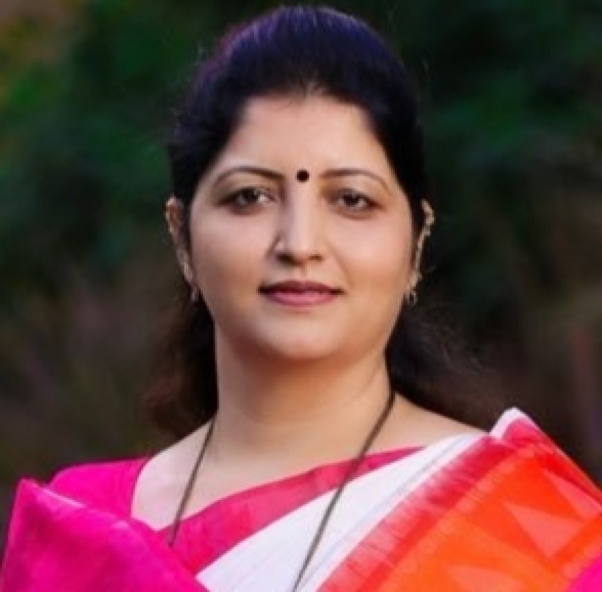रुपाली चाकणकर यांचा अखेर महीला प्रदेशाध्यक्ष पदाचा राजीनामा...