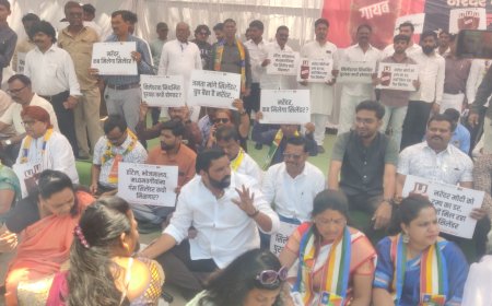 गॅस टंचाईच्या विरोधात वंचित बहुजन आघाडीचे जोरदार निदर्शने...!