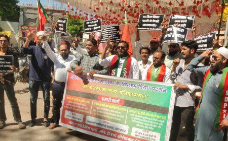 पाणी प्रश्नावर एसडीपिआय अक्रामक, महापालिकेसमोर केले आंदोलन...!