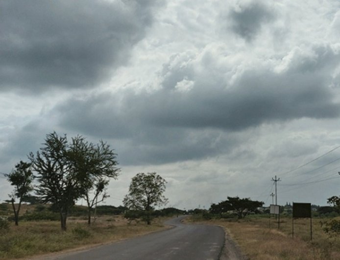 महाराष्ट्रात 20 ते 22 एप्रिल दरम्यान वादळी वाऱ्यासह पावसाची शक्यता...?