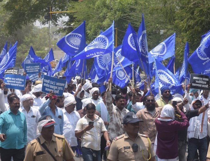 रखरखत्या उन्हात उपवर्गीकरणाच्या विरोधात आंबेडकरवादी पक्ष संघटनांचा एल्गार...!
