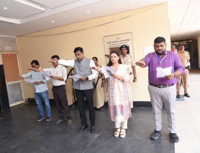 महापालिकेतर्फे सेवा हक्क दिवस साजरा...