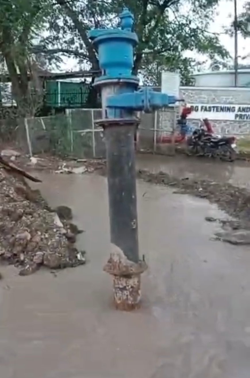 चितेगाव जवळ पाण्याची जलवाहिनी फुटल्याने एक दिवस उशिरा नळाला पाणी...!