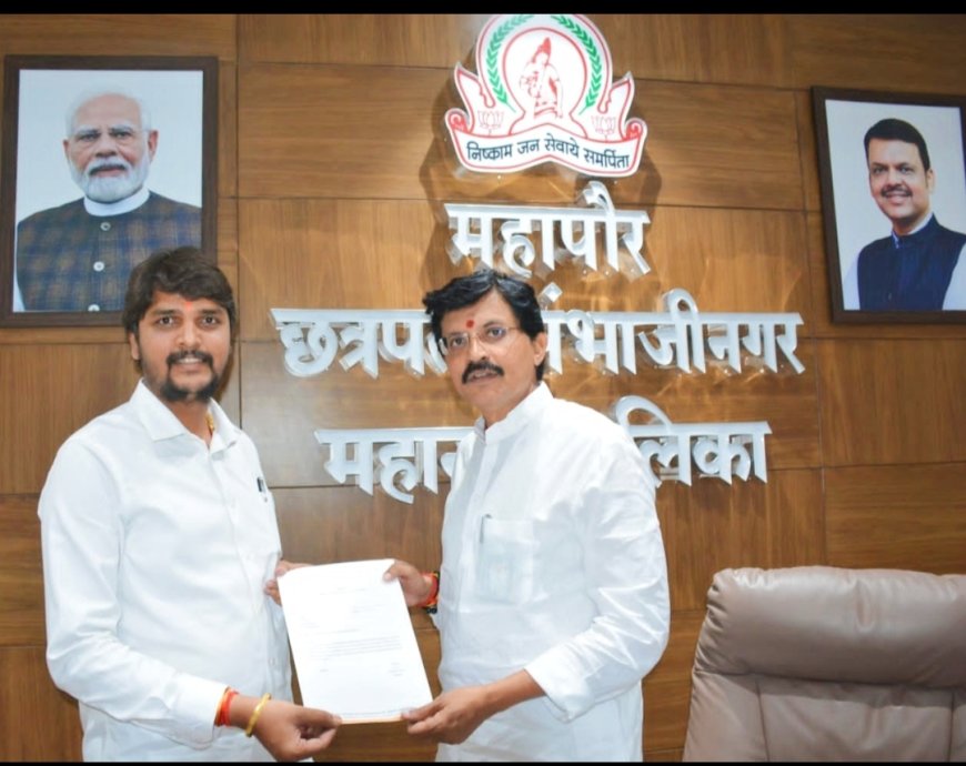 मराठी शाळांच्या विकासासाठी नगरसेवक पदाचे मानधन महापौरांना सुपूर्द, ॠषीकेश जैस्वाल यांचा निर्णय...