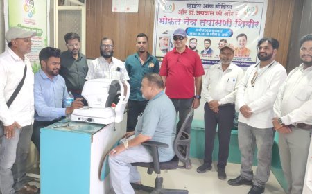 पत्रकारांसाठी नेत्र तपासणी शिबिर संपन्न, व्हाॅईस ऑफ मीडीयाचा पुढाकार...!