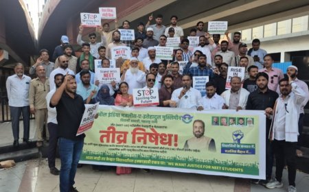 नीट पेपर लिक प्रकरण, एमआयएम विद्यार्थी संघटना अक्रामक, क्रांती चौकात केले निषेध आंदोलन...