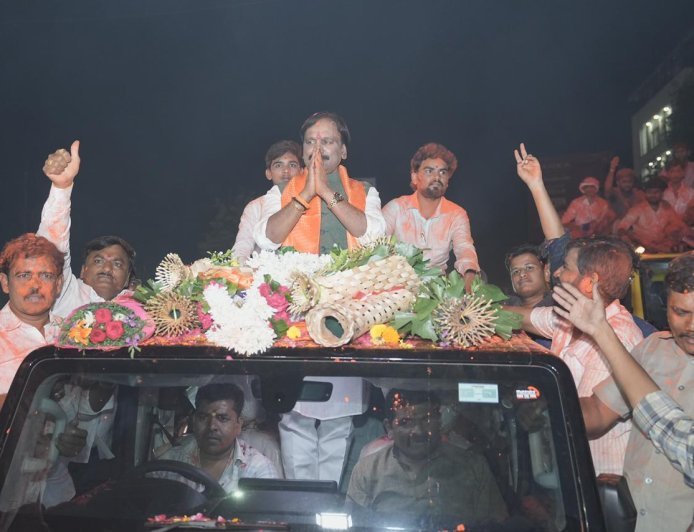 आमदार झाल्यानंतर शहरात अंबादास दानवे यांचे आगमन व भव्य स्वागत...!