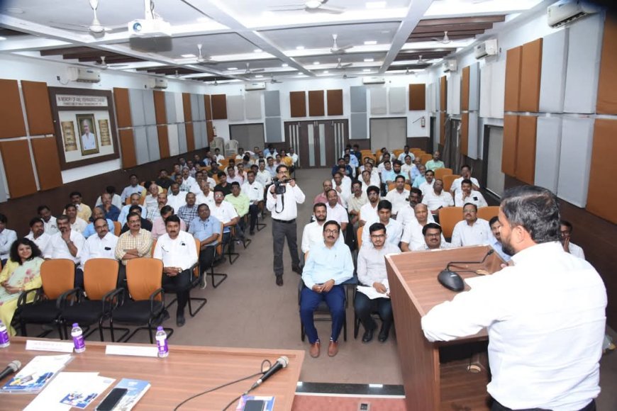 वाळूज औद्योगिक क्षेत्रातील उद्योगांनी गुंठेवारी नियमित करुन घ्यावी - विभागीय आयुक्त जी श्रीकांत