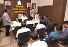 शहरातील रस्त्यांवरील पोल शिफ्टींग व नालेसफाईची कामे तातडीने पूर्ण करा - अनिल मकरिये