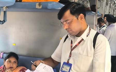 रेल्वेत विनातिकीट प्रवास करणाऱ्या प्रवाशांकडून 1.72 कोटी रुपये वसूल केला दंड