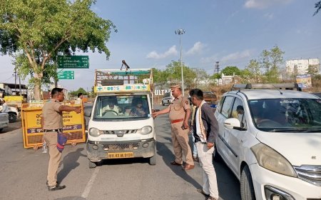 खुलताबाद पोलिसांची वाहनधारकांना शिस्त लागावी यासाठी रस्त्यावर उतरून नाकाबंदी...!