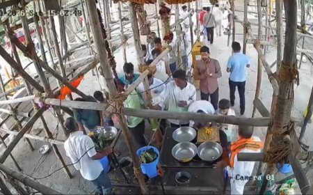 मानवत तालुक्यातील मंदीराचा गाभारा कोसळला, दोन जणांचा मृत्यू, 16 जण जखमी...