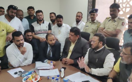 वक्फ बोर्डाच्या बैठकीत एमआयएमचा राडा, स्मार्ट सिटी कार्यालयात वक्फचे कार्यालय हलवण्याचे आश्वासन...!