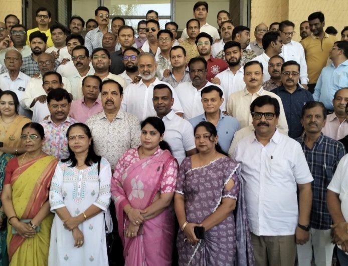 शहागंज येथील घटनेची सखोल चौकशी करण्याची जैस्वाल समाजाची मागणी, पोलिस आयुक्तांना निवेदन...