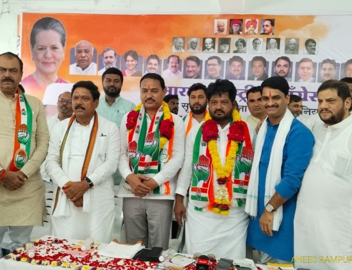 काँग्रेसचे जिल्हाध्यक्ष किरण पाटील डोणगावकर, शहराध्यक्ष एड सय्यद अक्रम यांचा पदग्रहण समारंभ उत्साहात...!